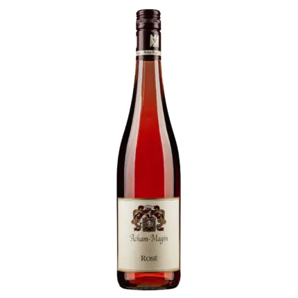 Entdecke den 2021 Rosé trocken vom Weingut Acham-Magin. Ein harmonisches Meisterwerk aus Spätburgunder und Portugieser, vereint in einem eleganten Rosé. Trocken, mit einer runden Struktur und ausgewogenen Aromen von roten Früchten, perfekt für jeden Anlass.
